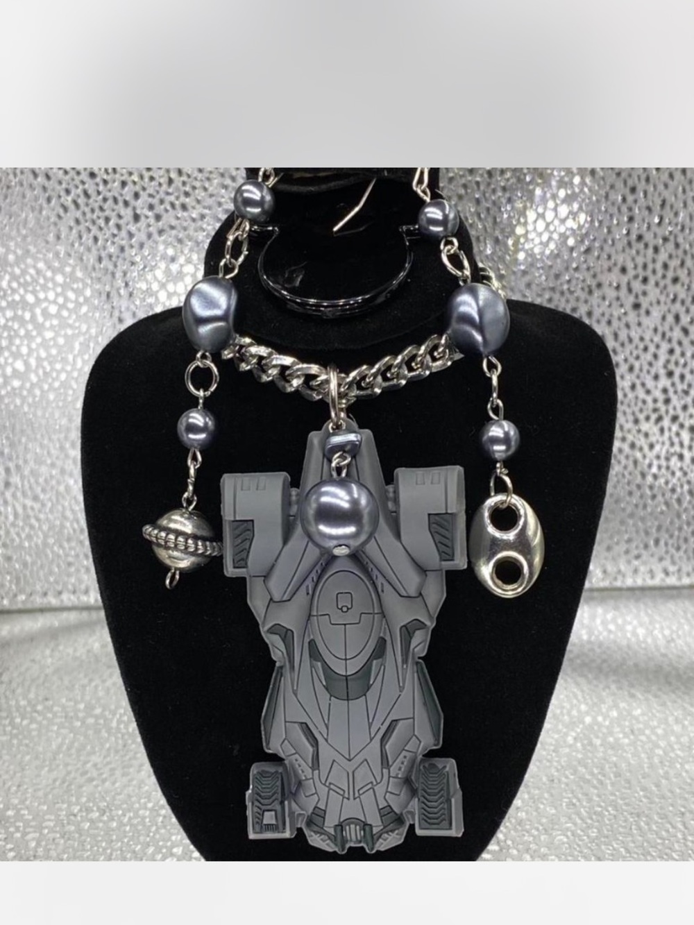 *** Warner bros ^^^ Custom *** Batman” 3d 3” Batmobile pendant *** Earrings ***